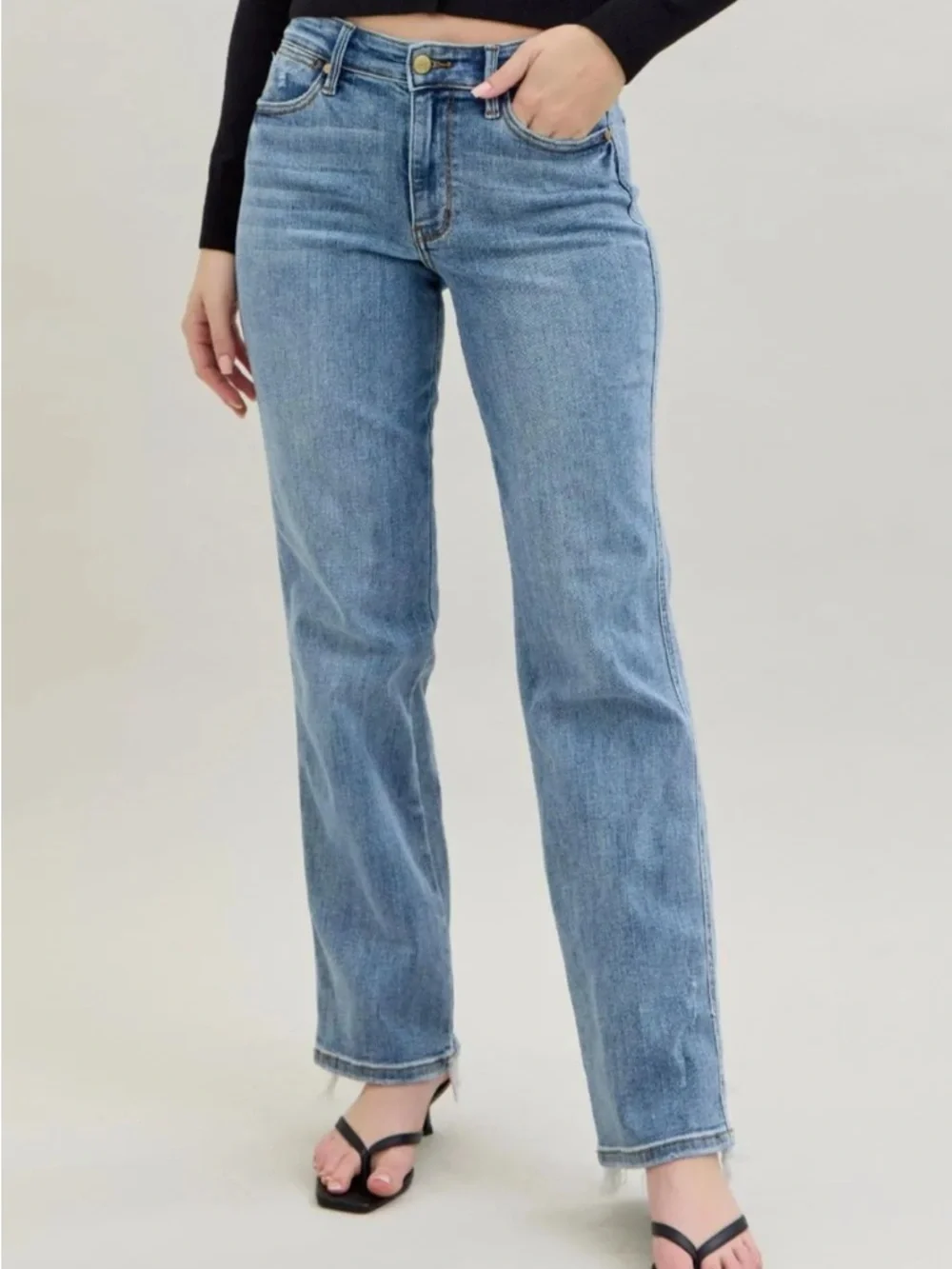 Judy Blue Mid Rise Dad Jeans Cell Phone Pocket Style 82540 NWT Women’s Size 9/29 - Picture 2 of 10